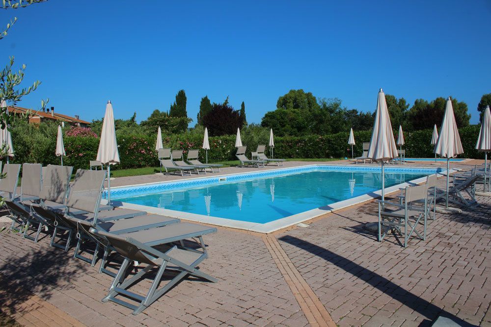 Agriturismo Gli Etruschi Популония Экстерьер фото